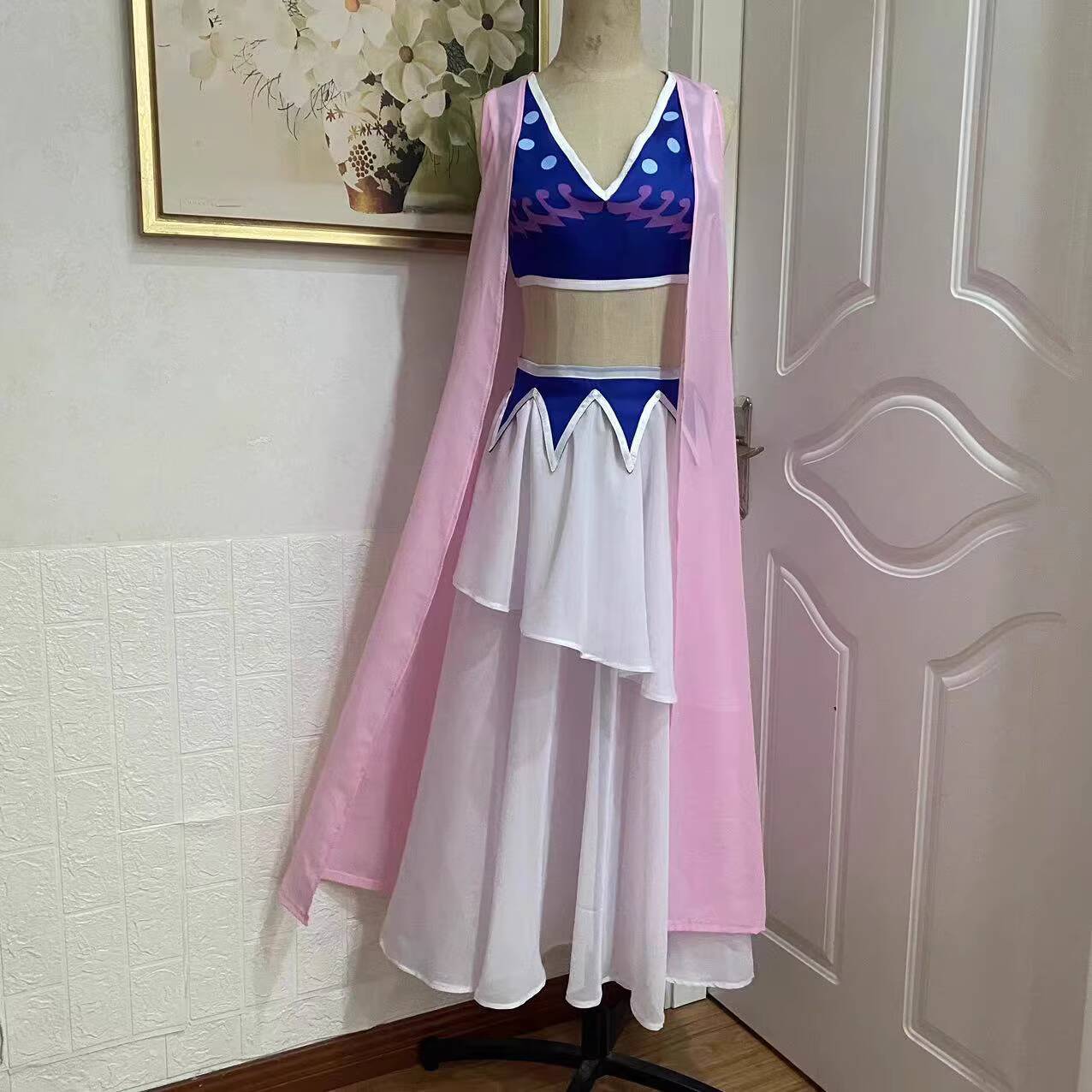 Anime Cosplay Name - Kostum Cosplay dengan Nama Baru, Atasan