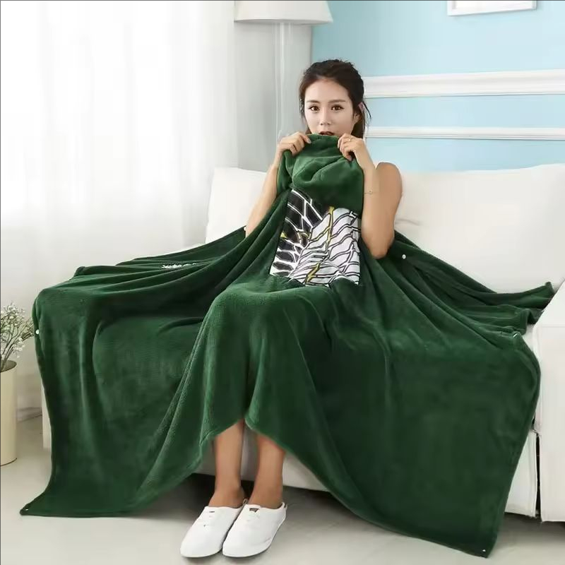Jubah Cosplay Levi Attack On T - Attack Titan Cloak ulasan dan harga